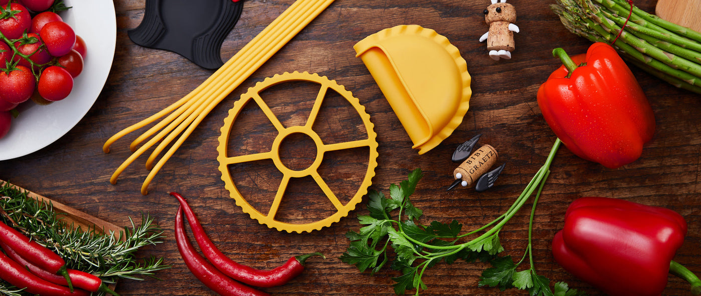 Seasonal Essentials: The Must-Have Kitchen Gadgets for Your Holiday Feasts