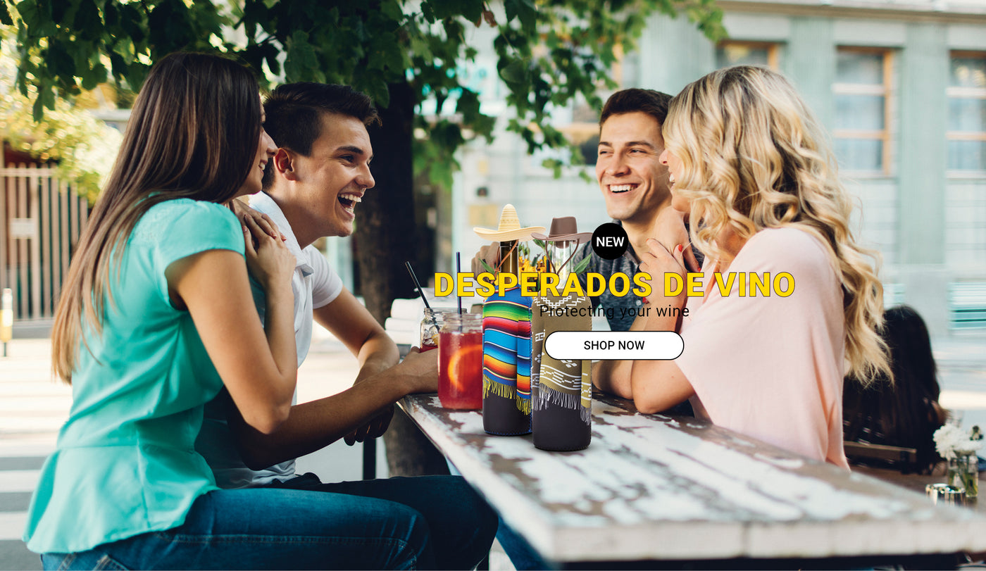 Gift box with 2 colorful neoprene poncho wine sleeves and 2 silicone wine stoppers shaped like a cowboy hat and sombrero, ideal for gifting wine lovers.