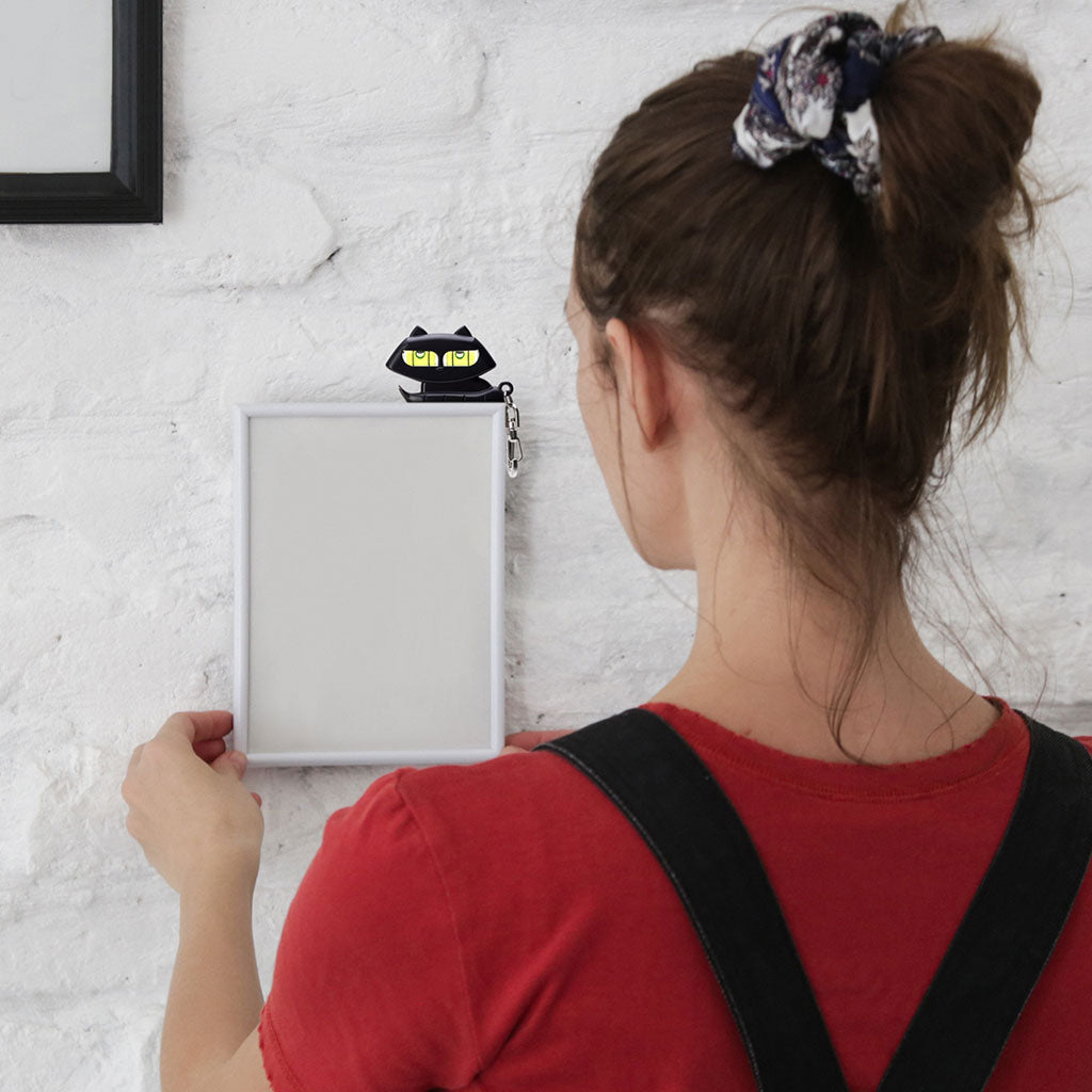 Playful and practical gadget for home & bar