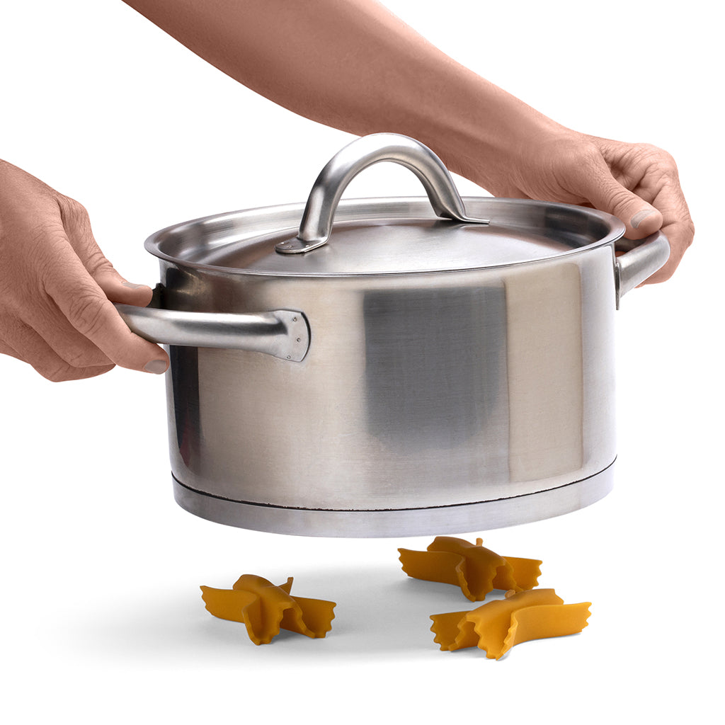 farfalle steam releaser and trivet shaped like pasta
by Monkey Business