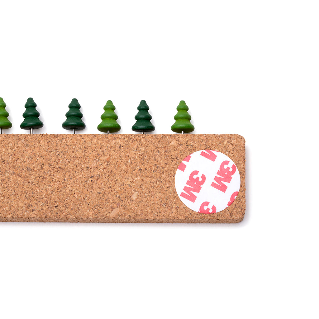3M ADESIVE Creative corkboard for home or office reminders