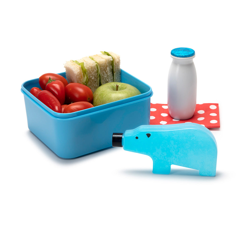Fun bear-shaped ice pack keeps food fresh