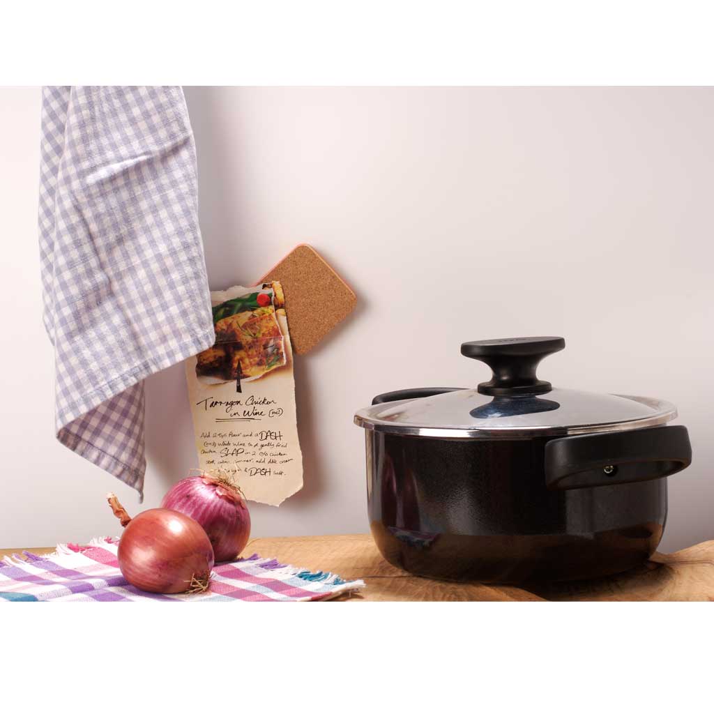 MINI MESSAGE BOARDS | Cork note holder - Monkey Business USA