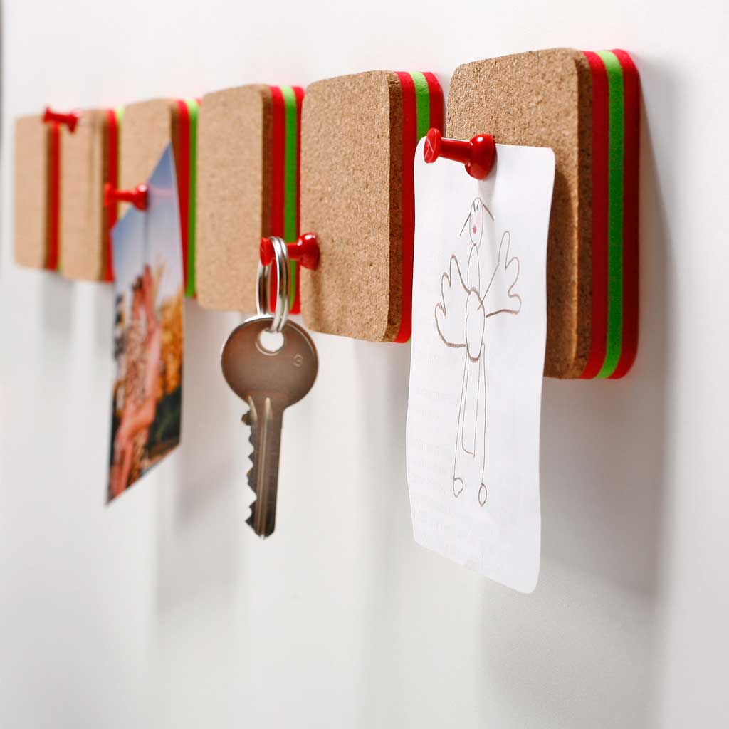 MINI MESSAGE BOARDS | Cork note holder - Monkey Business USA