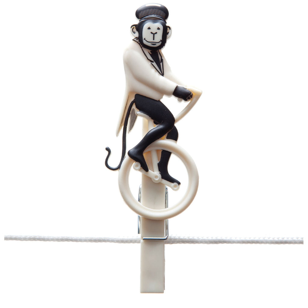 Monkey circus kleding store